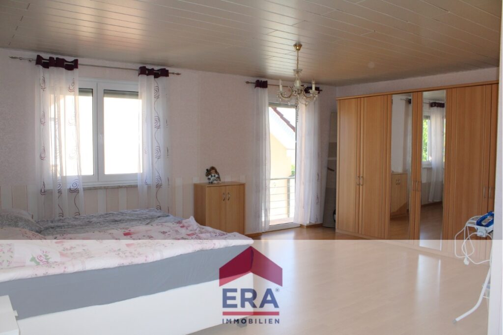 Schlafzimmer 2 / Einheit 2