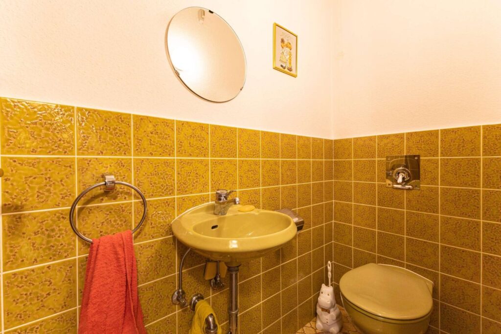 Gäste-WC EG