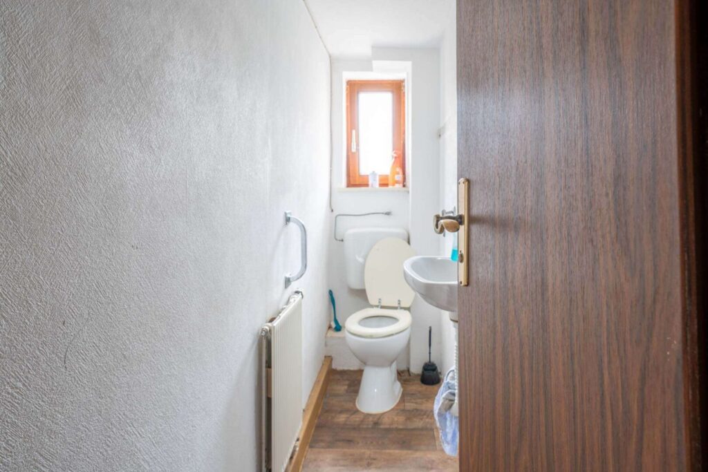 OG WC