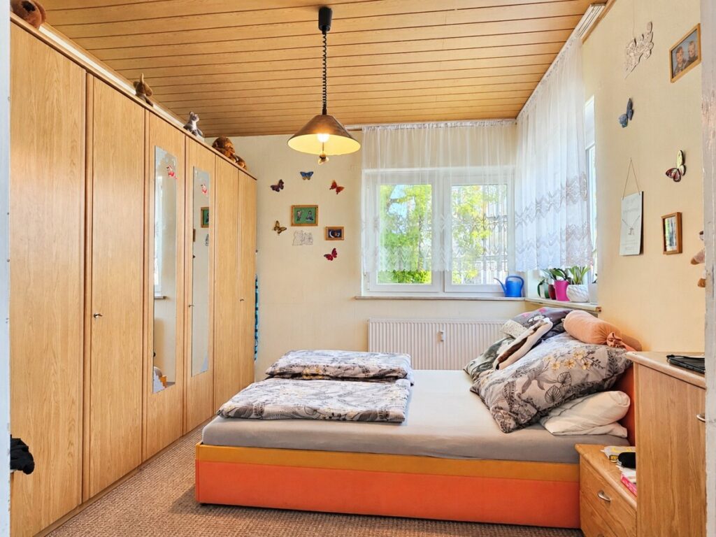 1. OG Elternschlafzimmer